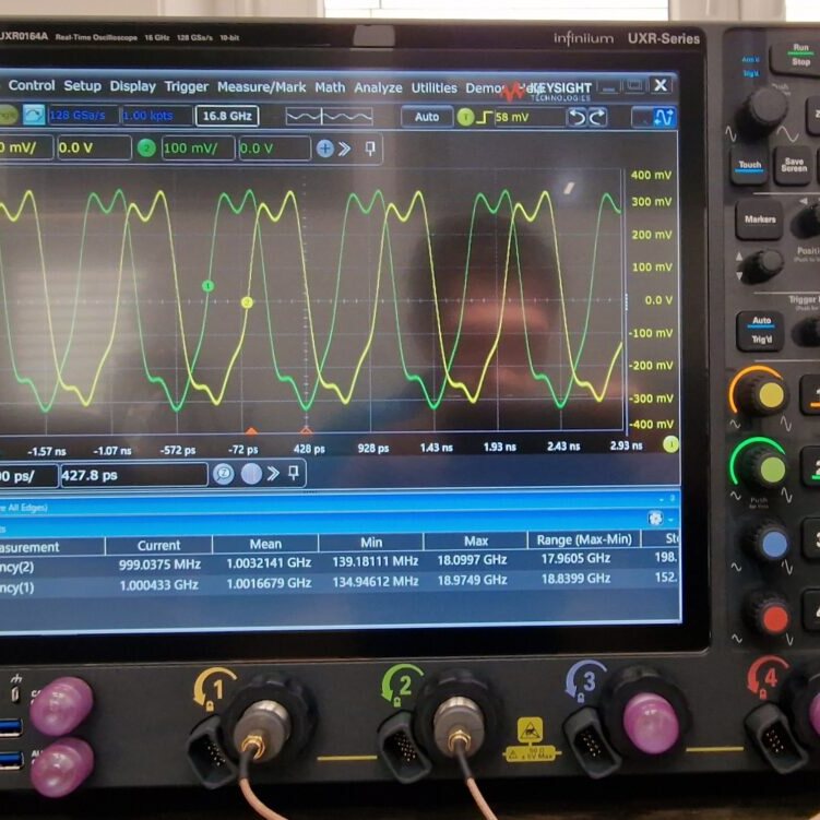Osciloskop Keysight UXR0164A